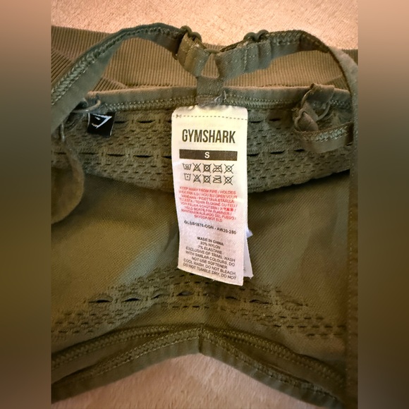 Selling three-piece gym shark bundle - Picture 6 of 8